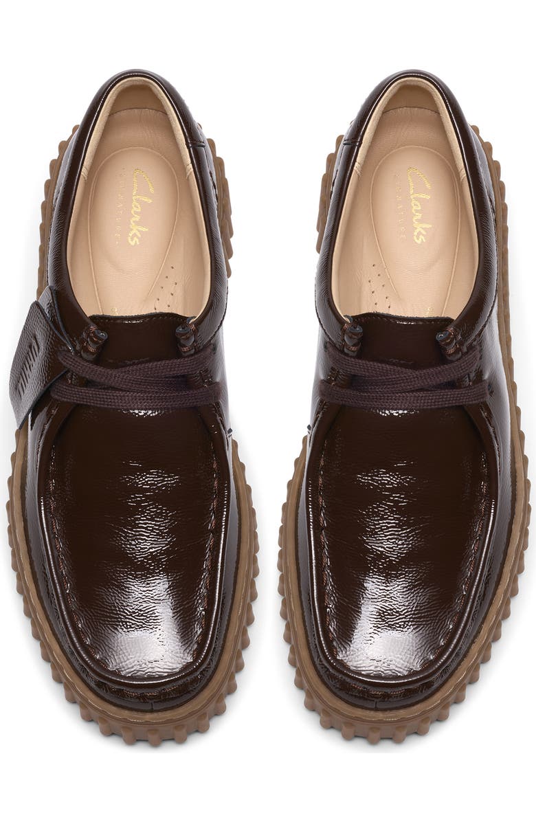 Clarks<sup>®</sup> Originals Torhill Bee Chukka Sneaker, Alternate, color, Dark Brown Patent Leather