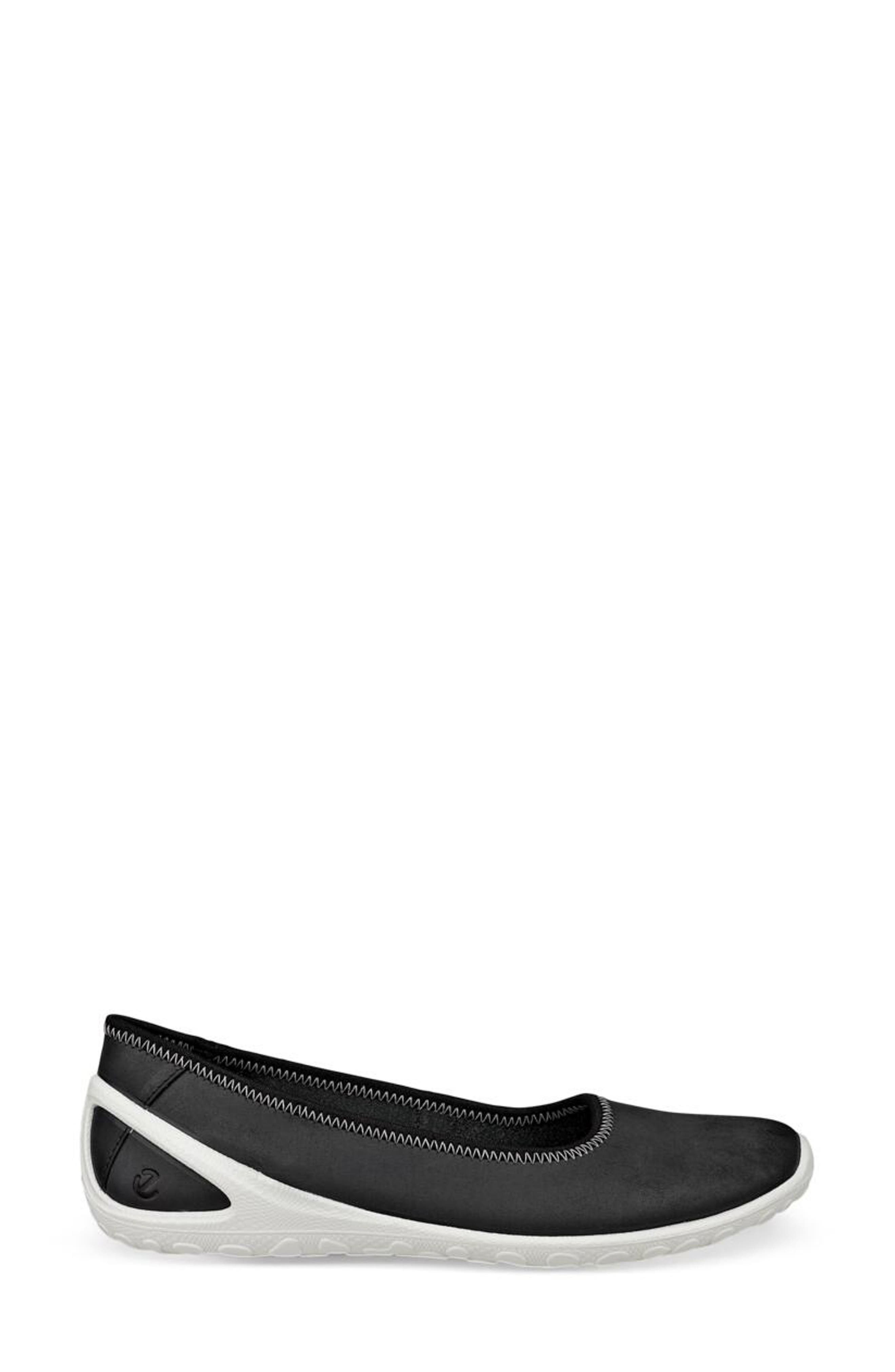 ECCO Biom Lite Skimmer Flat, Alternate, color, Black
