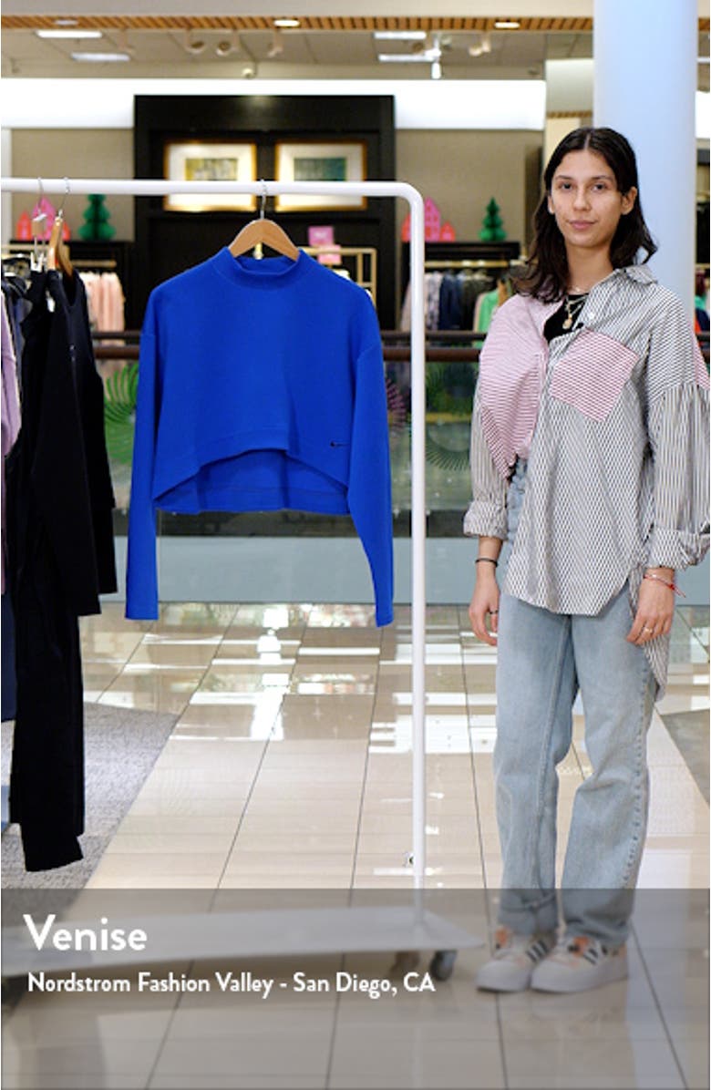 Prima FutureMove Oversize Dri-FIT Crop Sweatshirt, sales video thumbnail