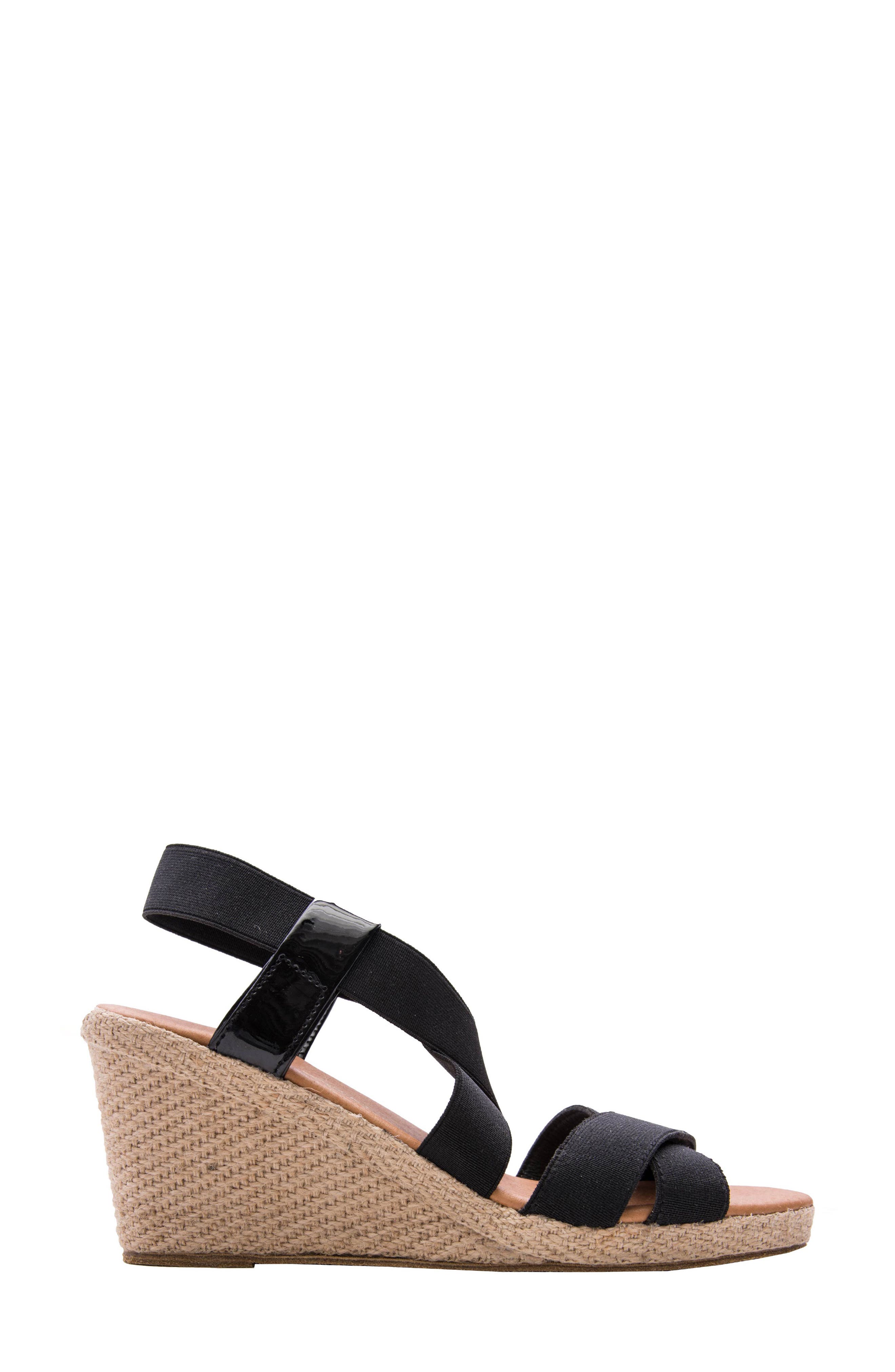 André Assous Dalmira Wedge Sandal, Alternate, color, 
