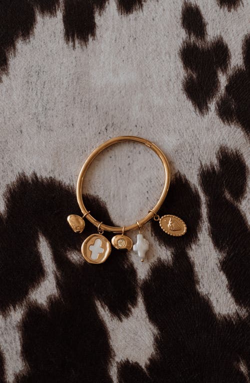 Joiana Jewelry Strawberry Charm In Gold