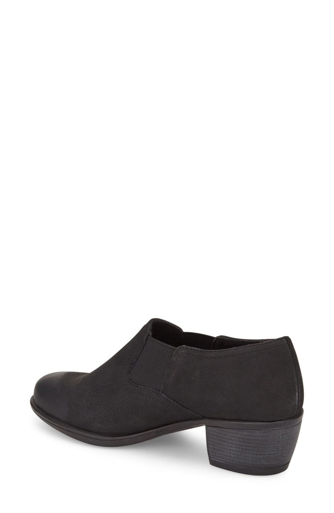 Munro Silverton Water Resistant Ankle Bootie, Alternate, color, 