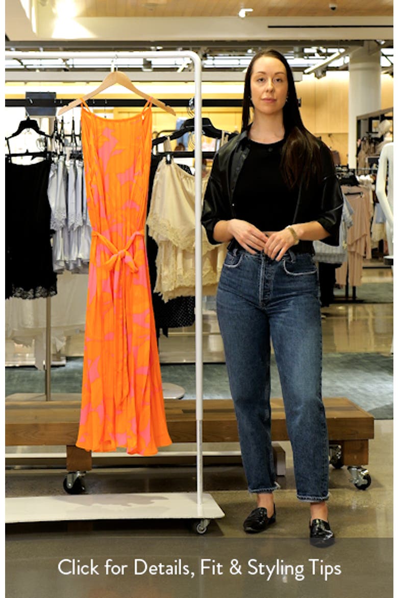 Mexia Floral Maly Pleated Midi Dress video