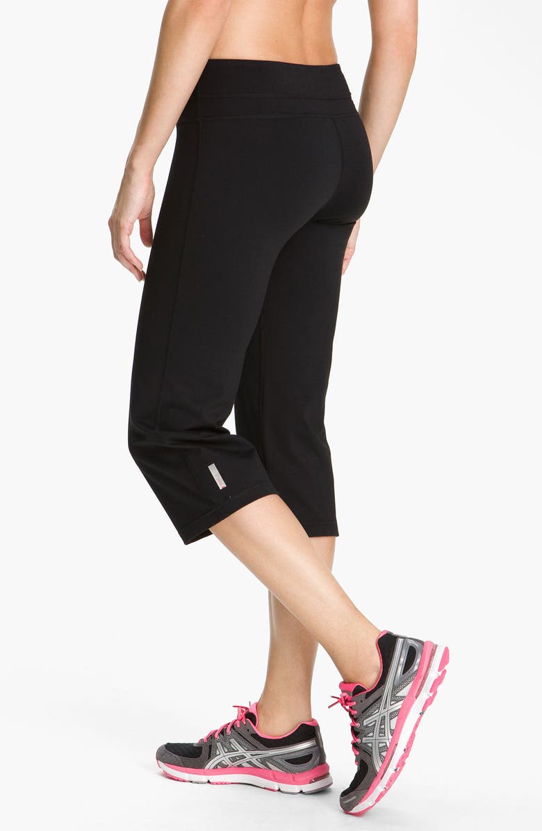 Zella 'Booty' Capri Pants, Alternate, color, 