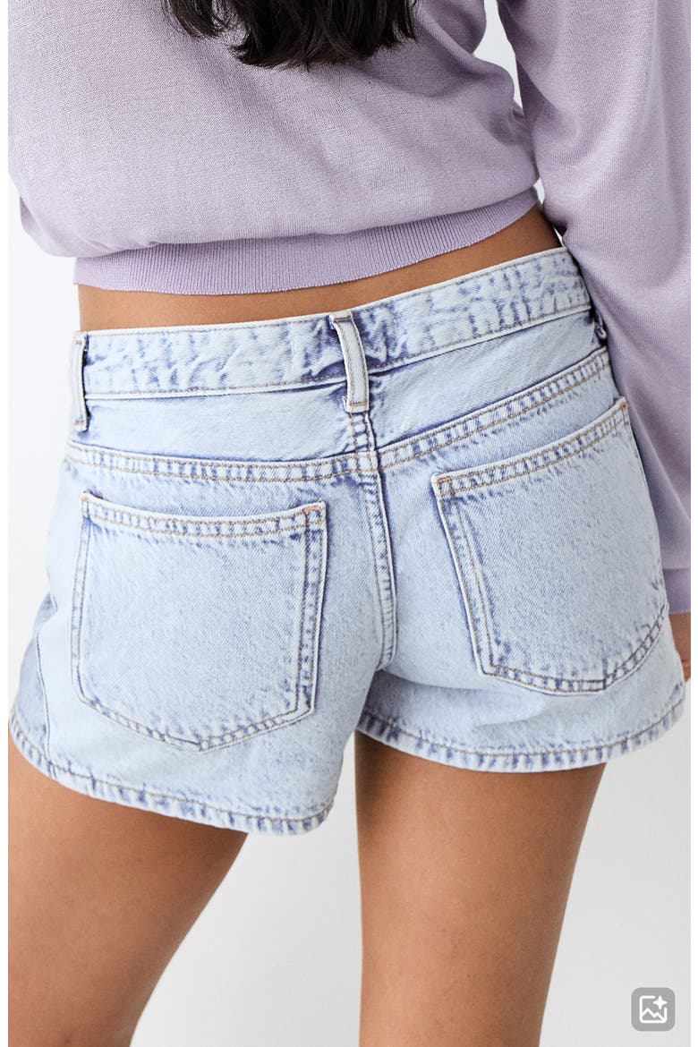 Low Rise Two-Tone Denim Shorts, Alternate, color, LIGHT BLUE
