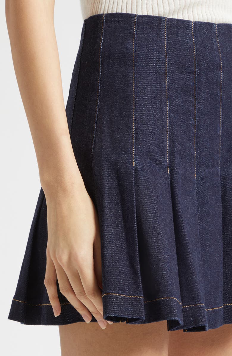 Alice + Olivia Carter Pleated Denim Miniskirt, Alternate, color, Dark Rinse