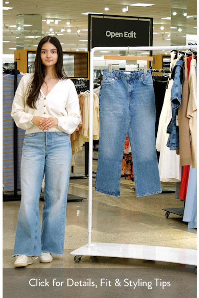Kick Flare Jeans video