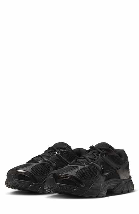 V5 RNR Sneaker