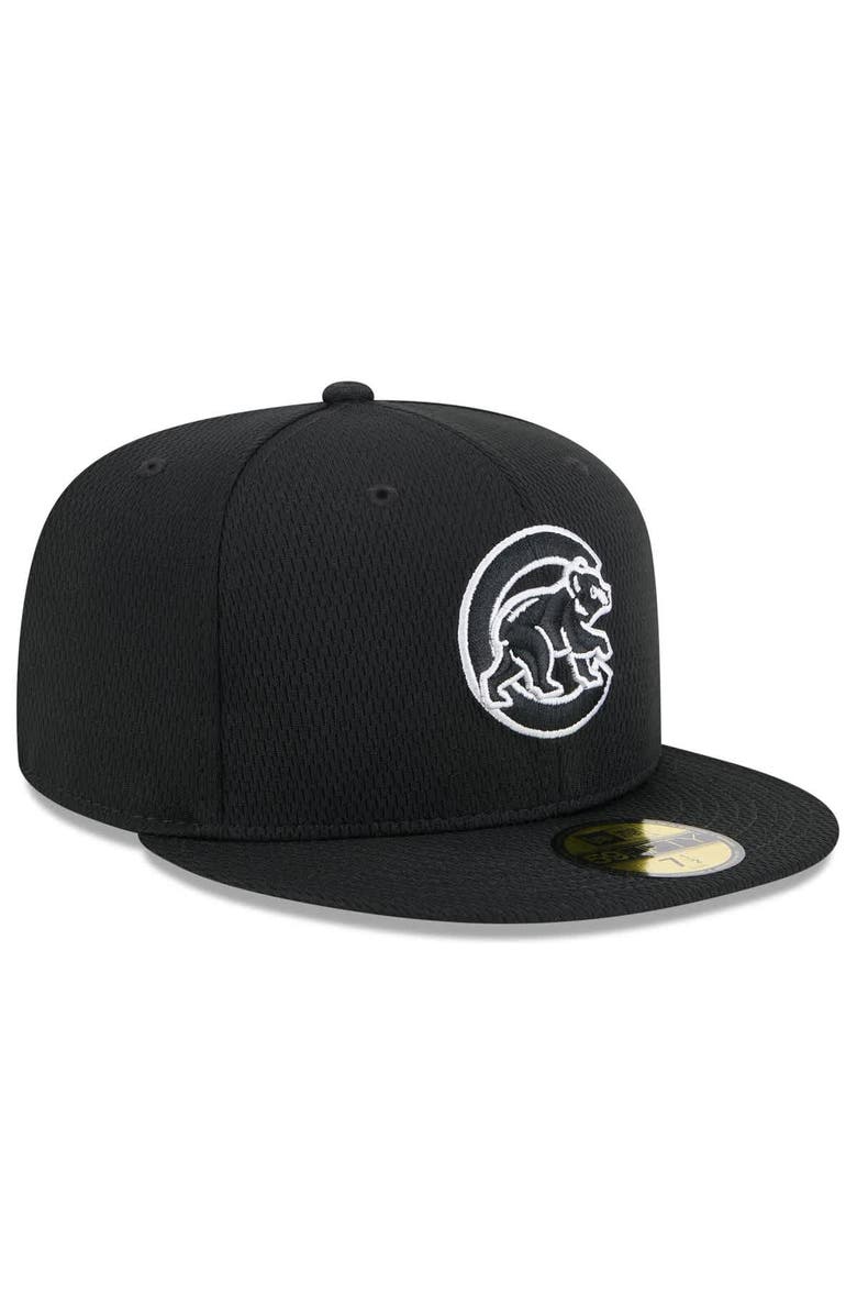 New Era Men's New Era Black Chicago Cubs 2025 MLB Clubhouse 59FIFTY Fitted Hat, Alternate, color, 
