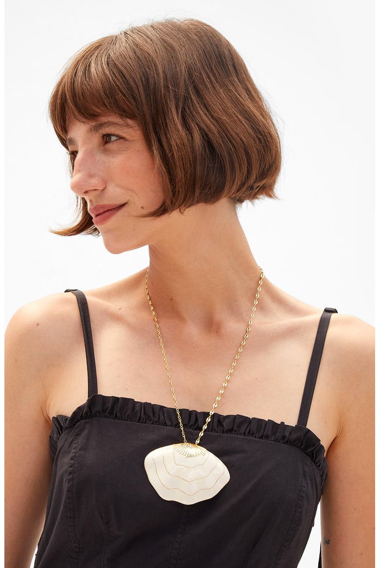 Clamshell Pendant Necklace, Alternate, color, CREAM