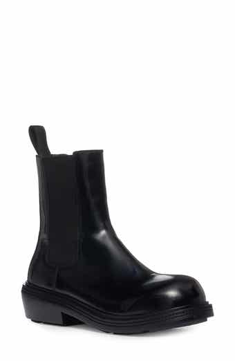 Bottega Veneta Round Toe Chelsea Boot
