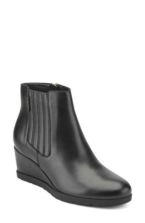 Yamaira Wedge Bootie