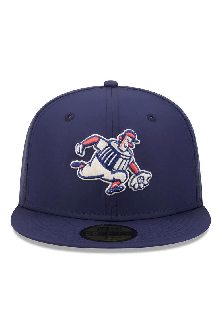Men's New Era Navy Milwaukee Brewers 2026 City Connect Batting Practice 59FIFTY Fitted Hat, Alternate, color, Navy