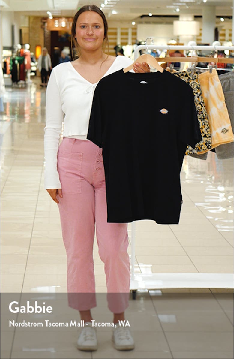 Mapleton Graphic T-Shirt, sales video thumbnail