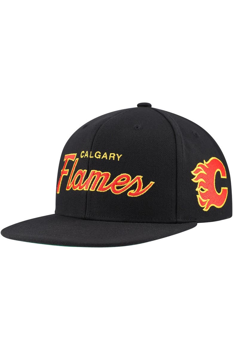 Men's Mitchell & Ness Black Calgary Flames Core Team Script 2.0 Snapback Hat, Main, color, Black