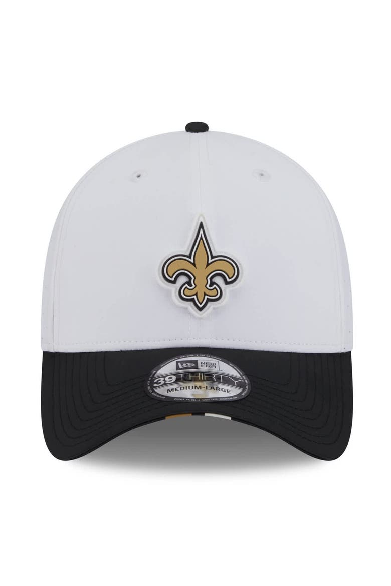 Men's New Era  White/Black New Orleans Saints 2025 NFL Training Camp 39THIRTY Flex Hat, Alternate, color, White