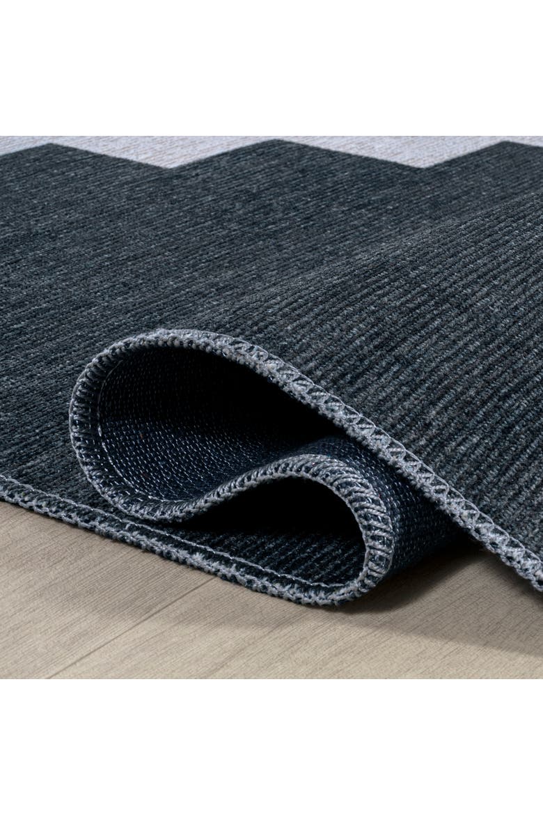 Adriel Geometric Medallion Machine-Washable Area Rug, Alternate, color, Navy/Light Gray