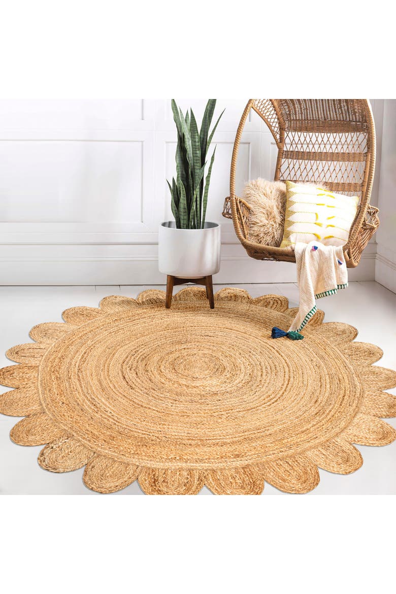 Petal Boho Jute Scalloped Circle Round Area Rug, Alternate, color, Natural
