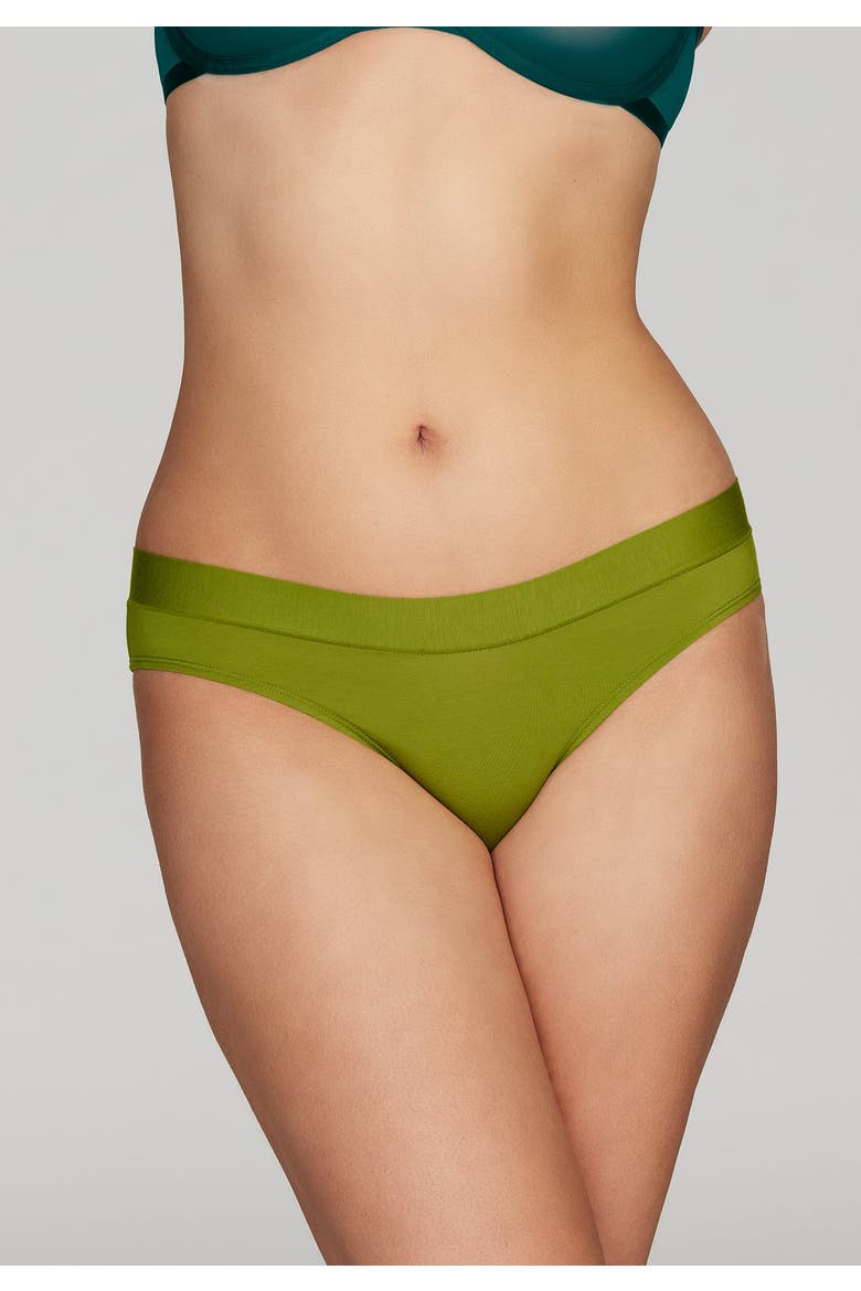 The Bikini, Alternate, color, LEAF