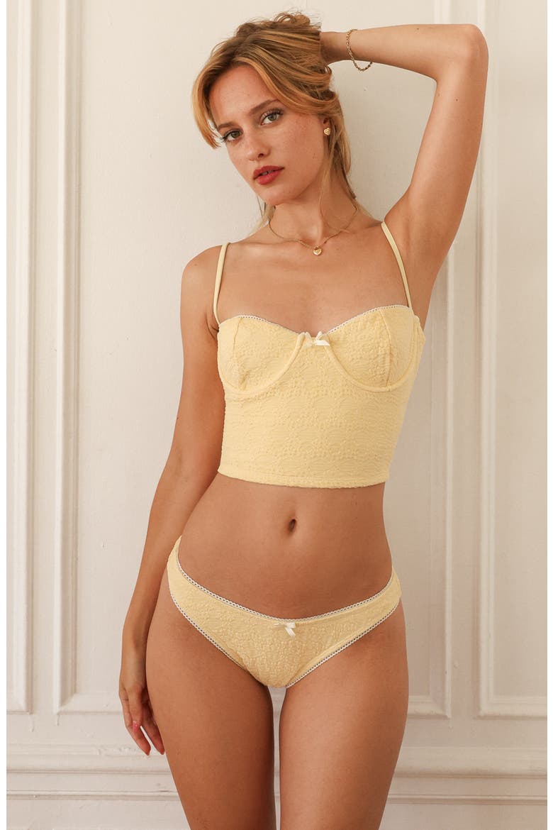 Monet Super Cheeky Bottom, Alternate, color, Vanilla Custard