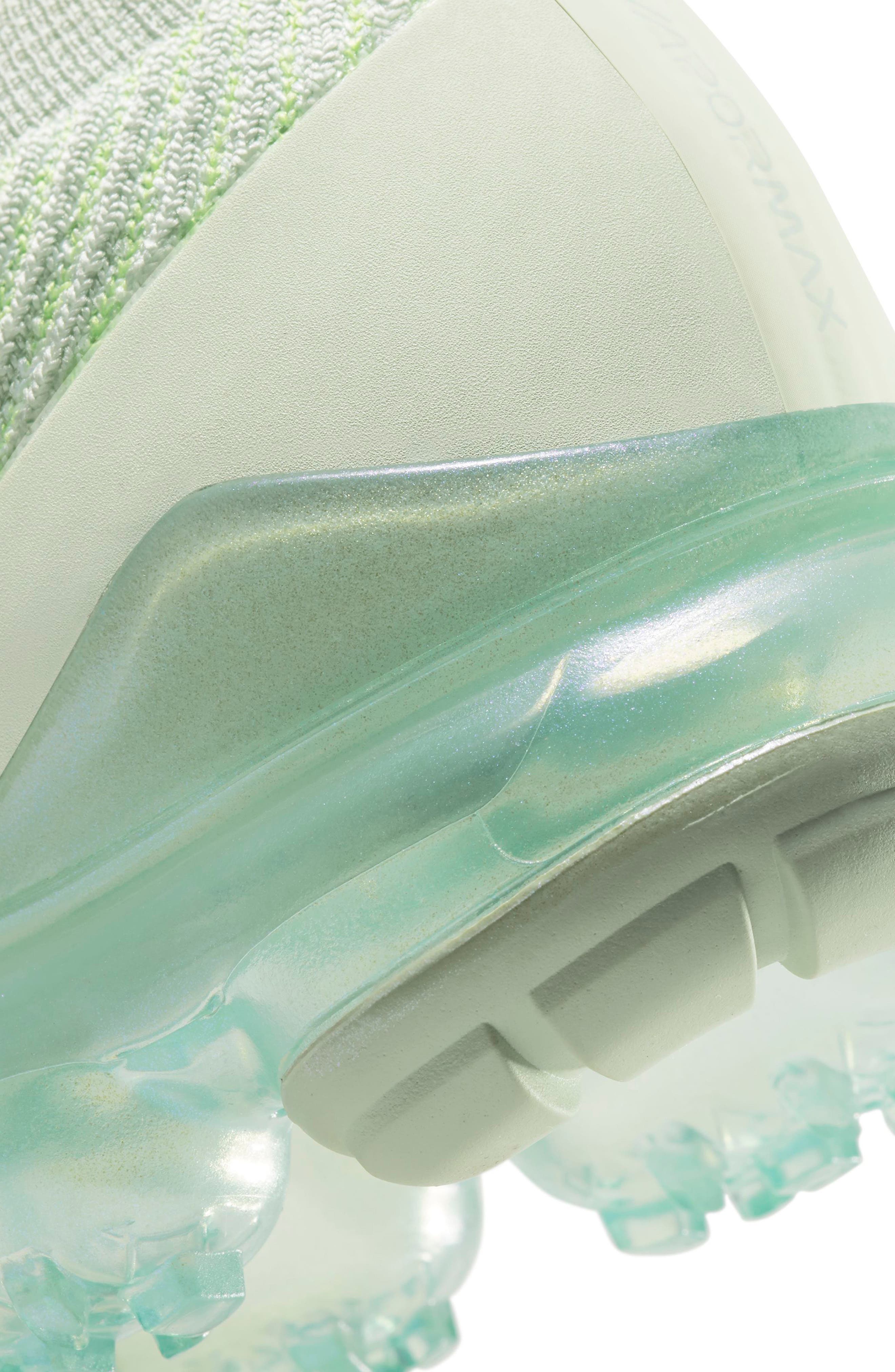 Nike Air VaporMax Flyknit 3 Sneaker, Alternate, color, 