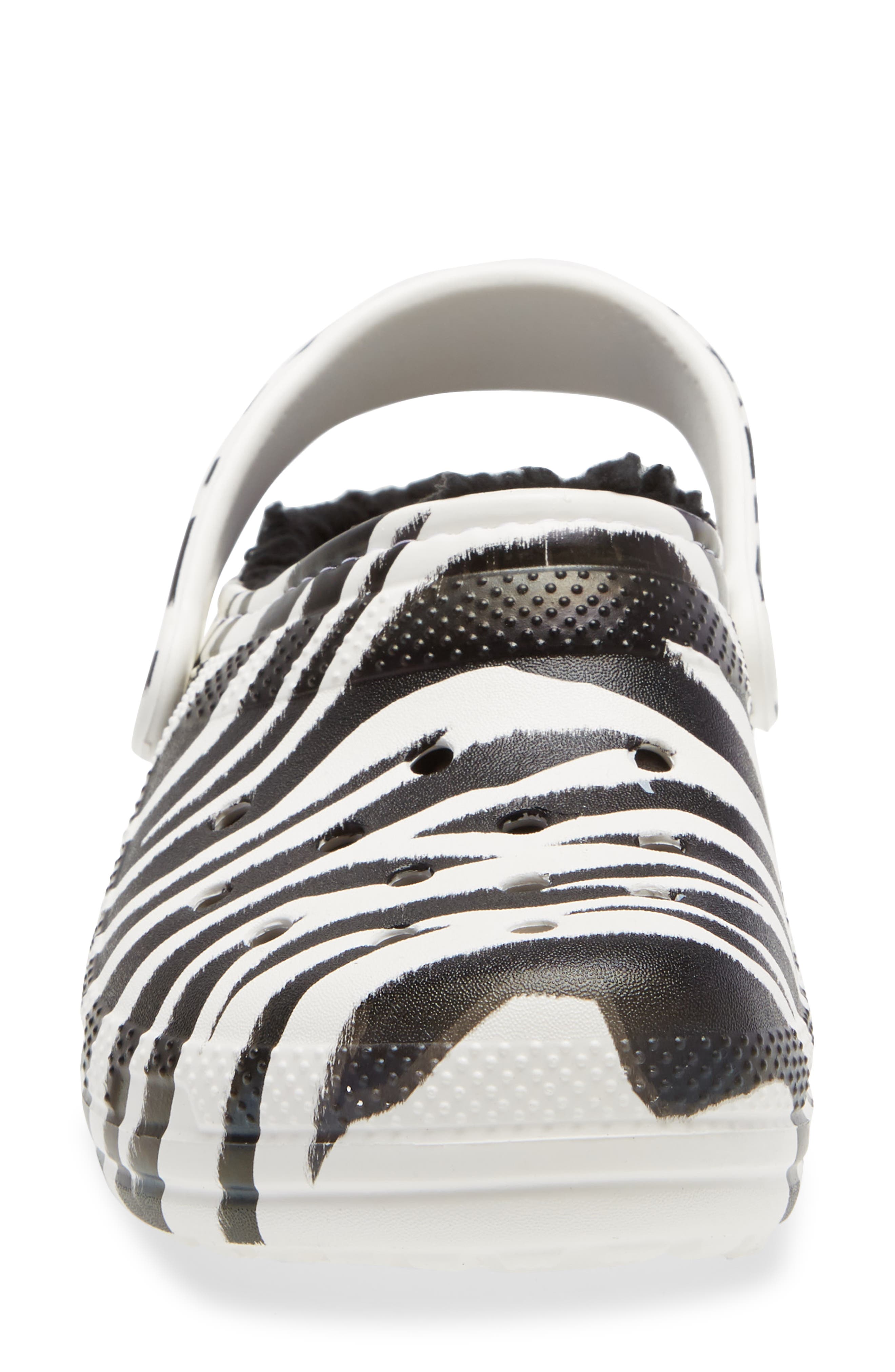 CROCS <sup>™</sup> Classic Lined Animal Print Slipper, Alternate, color, 