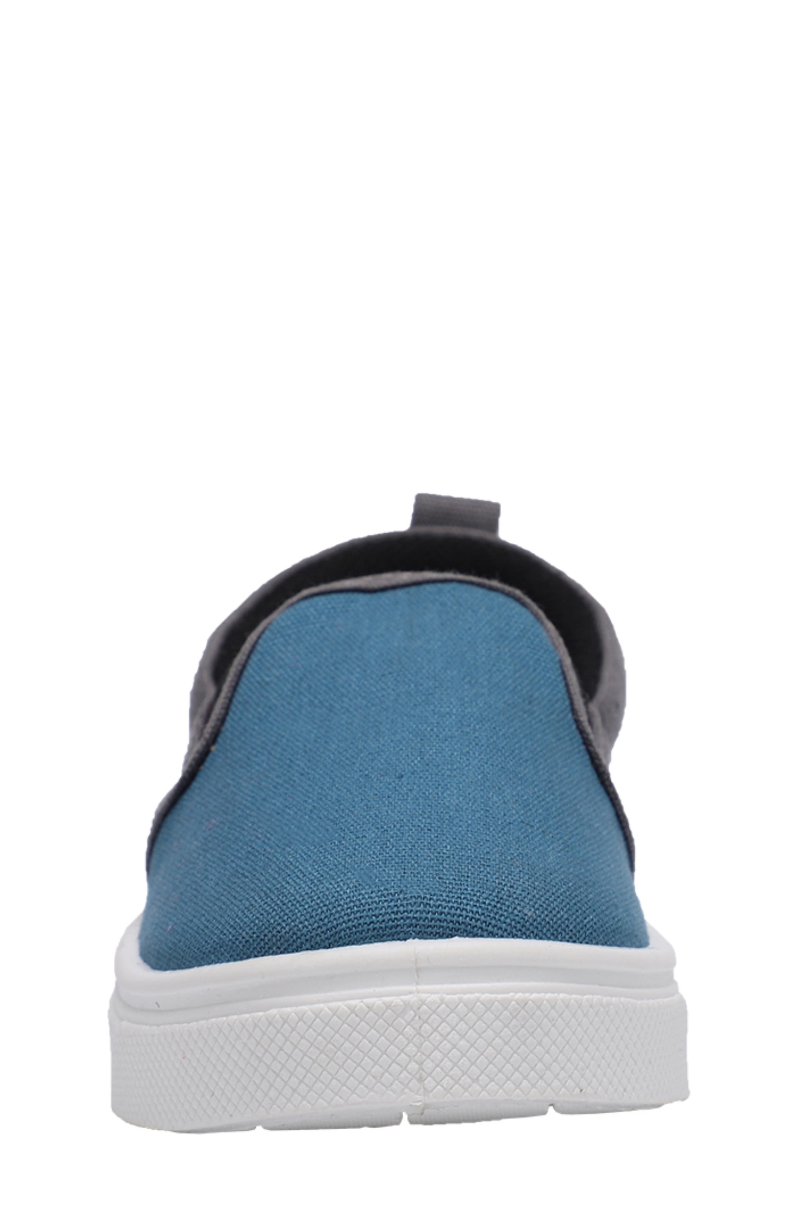 OOMPHIES Kids' Rascal Slip-On Sneaker, Alternate, color, 