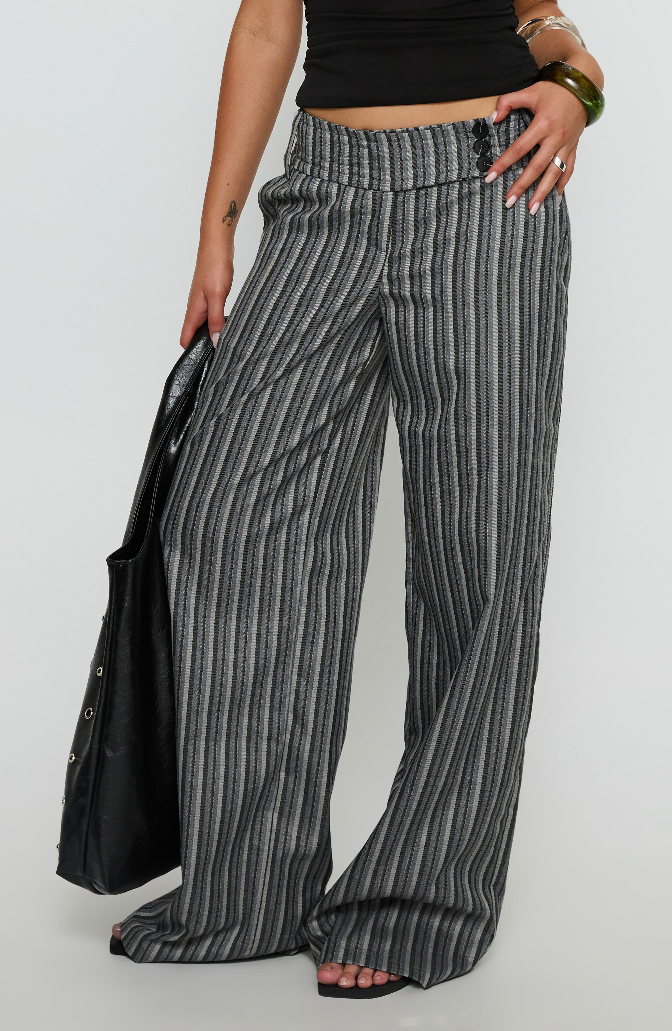 selected GREY STRIPE