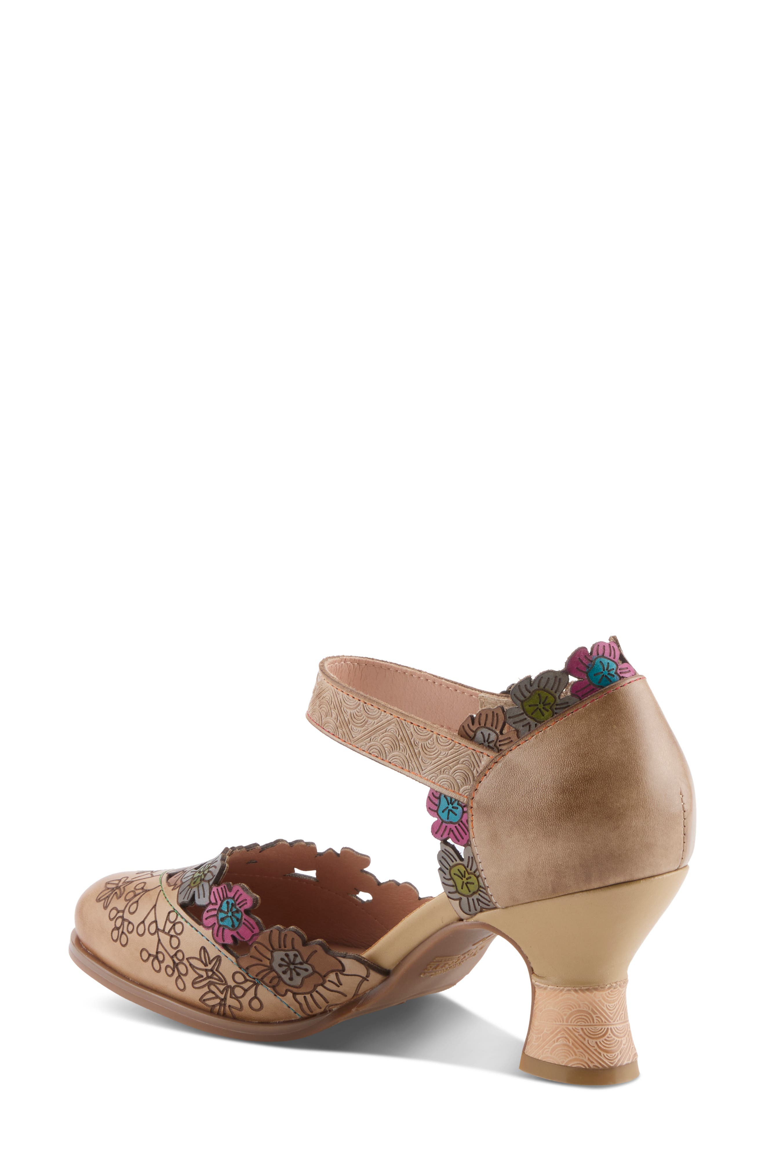 L'Artiste by Spring Step Happydance Ankle Strap Pump, Alternate, color, Beige Multi