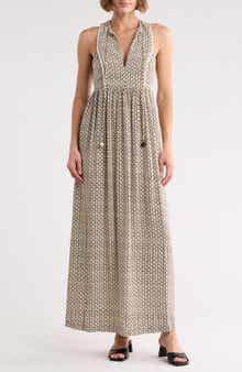 DRESS TO Split Neck Maxi Dress