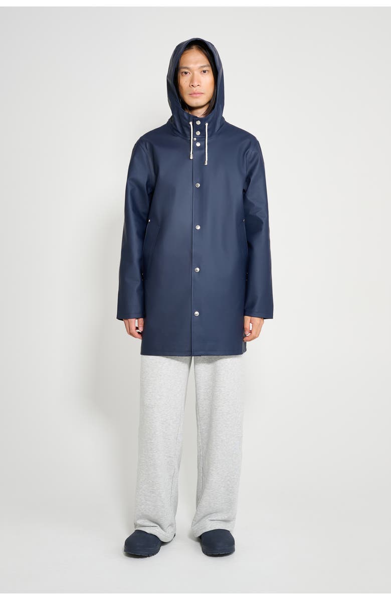 Stutterheim Stockholm Long Sleeve Hooded Raincoat, Alternate, color, Navy