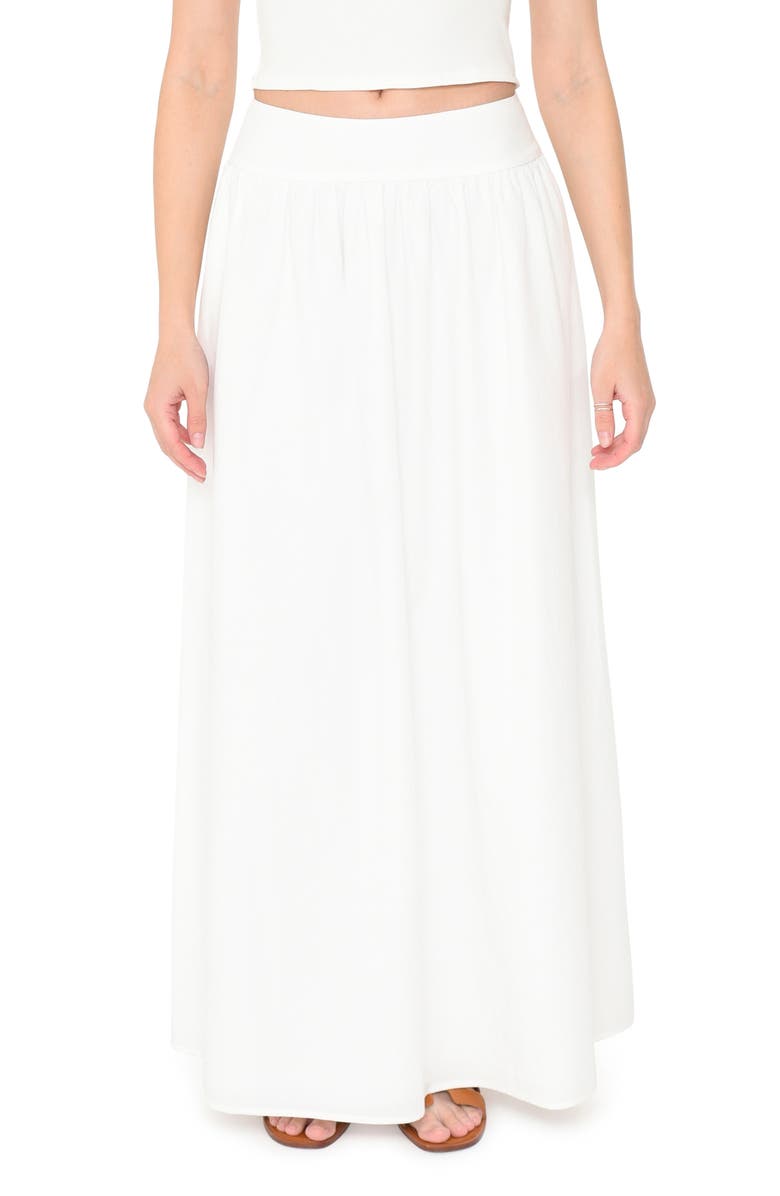 https://n.nordstrommedia.com/it/c87967b4-05d8-4a5f-af0d-47cb5ec55360.jpeg?crop=pad&w=780&h=1196