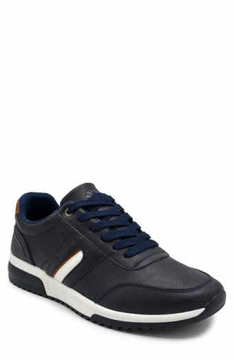 Point Sneaker