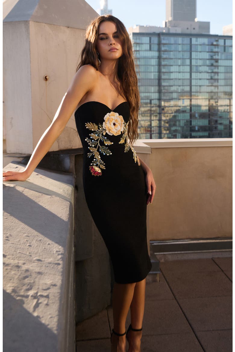 Sloane Floral Appliqué Strapless Cocktail Dress, Alternate, color, BLACK