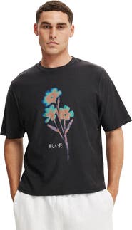 Cotton On Men's Cropped Fit Graphic T-Shirt