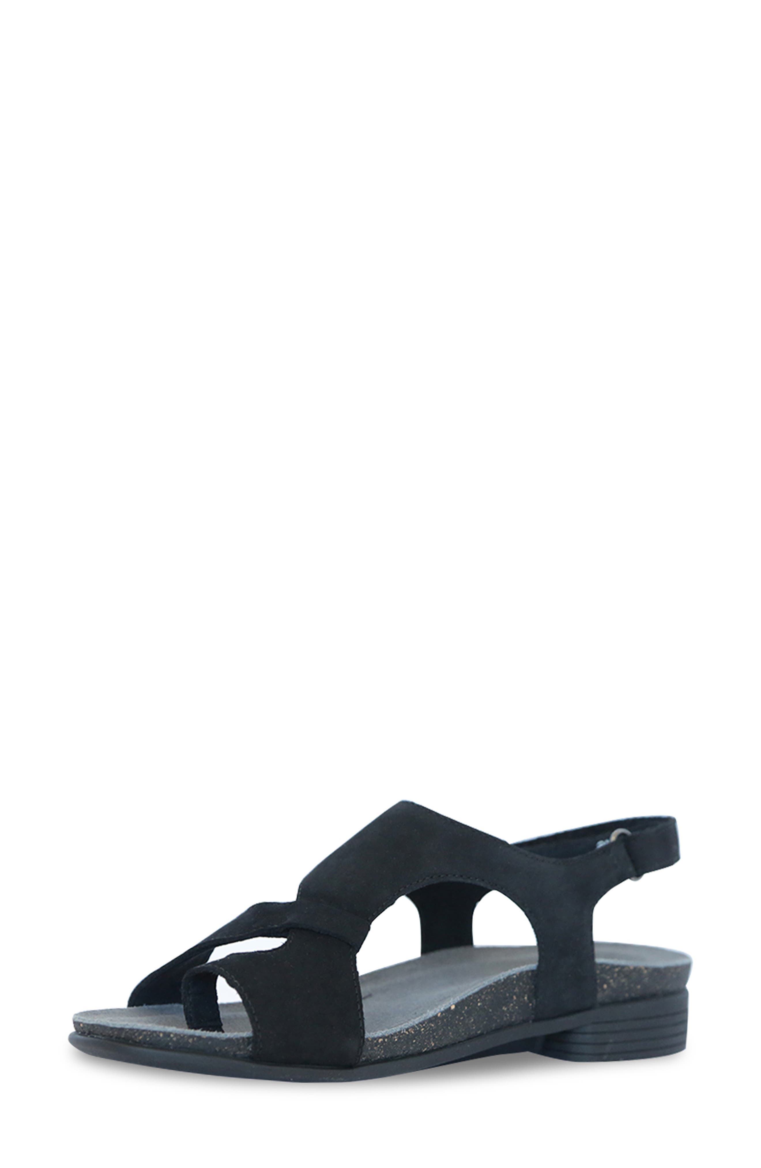 Munro Meghan Asymmetric Slingback Sandal, Alternate, color, 