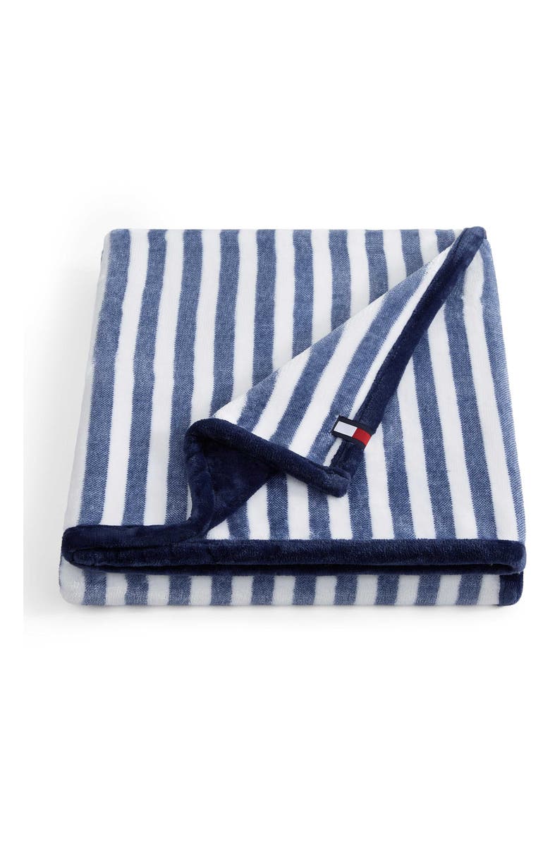 Tommy Hilfiger Laguna Beach Stripe Throw Blanket, Main, color, White/ Deep Blue