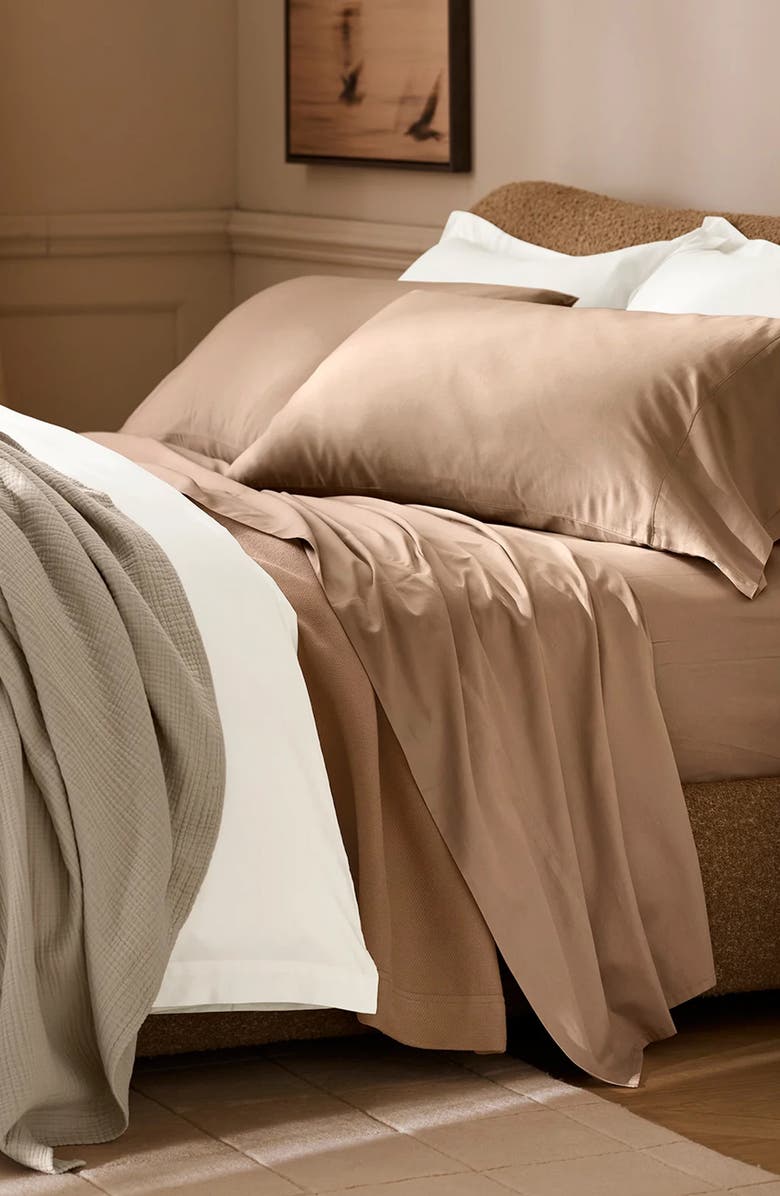 Boll & Branch Signature Hemmed Set of 2 Pillowcases, Alternate, color, Camel
