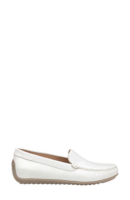 Johnston & Murphy Melanie Venetian Loafer In White Crinkled Patent Leather