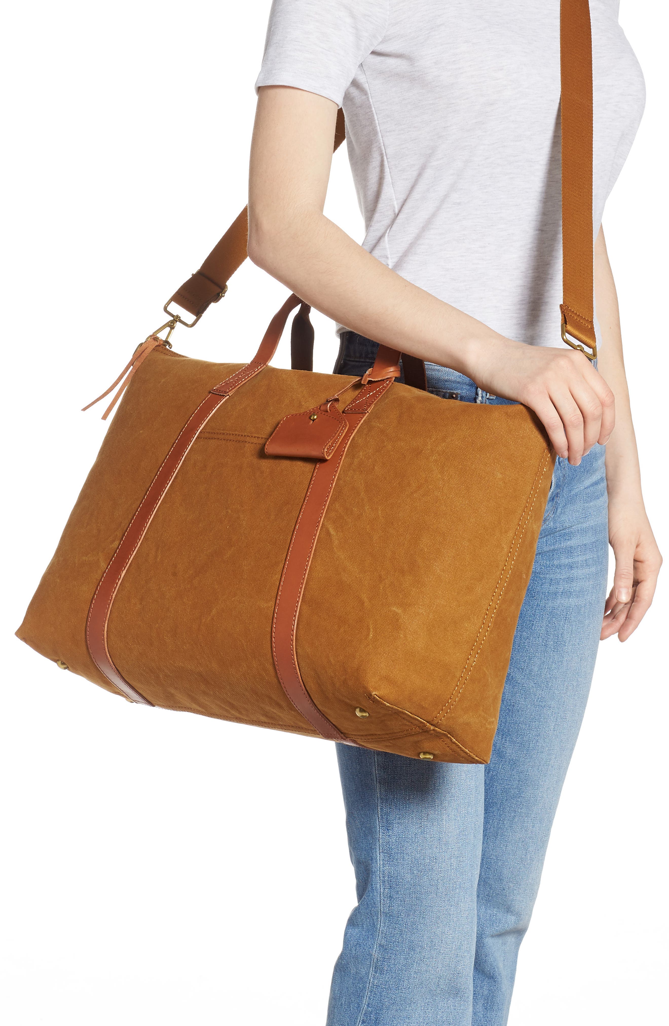 Canvas Weekend Bag, Alternate, color, ACORN