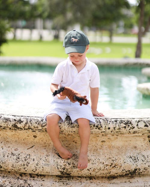 Bits & Bows Horse Twill Baseball Hat In Green