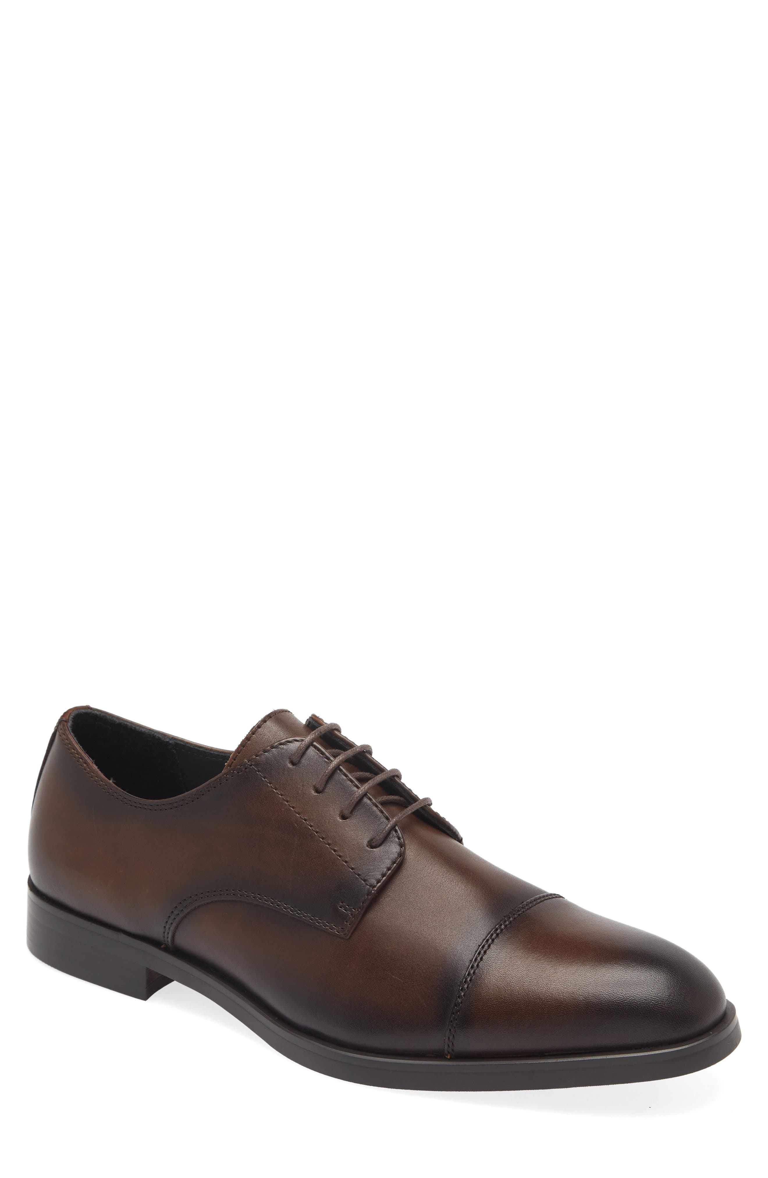 mens brown pumps