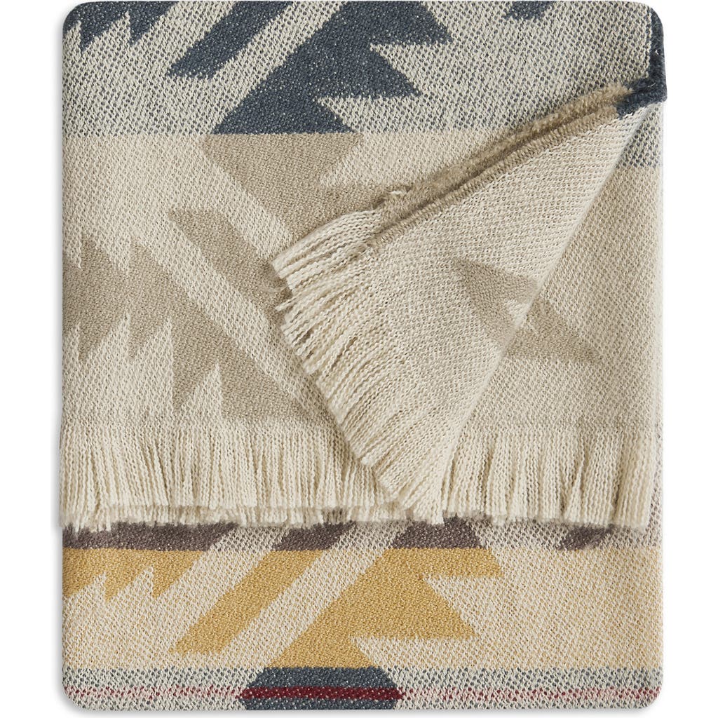 Pendleton White Sands Throw Blanket In Neutral
