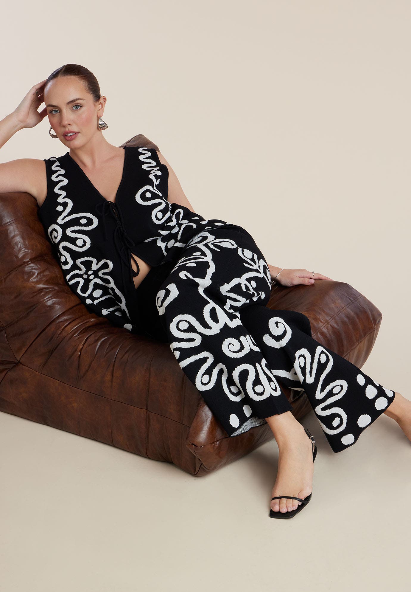 Intarsia Sweater Pant - image 2
