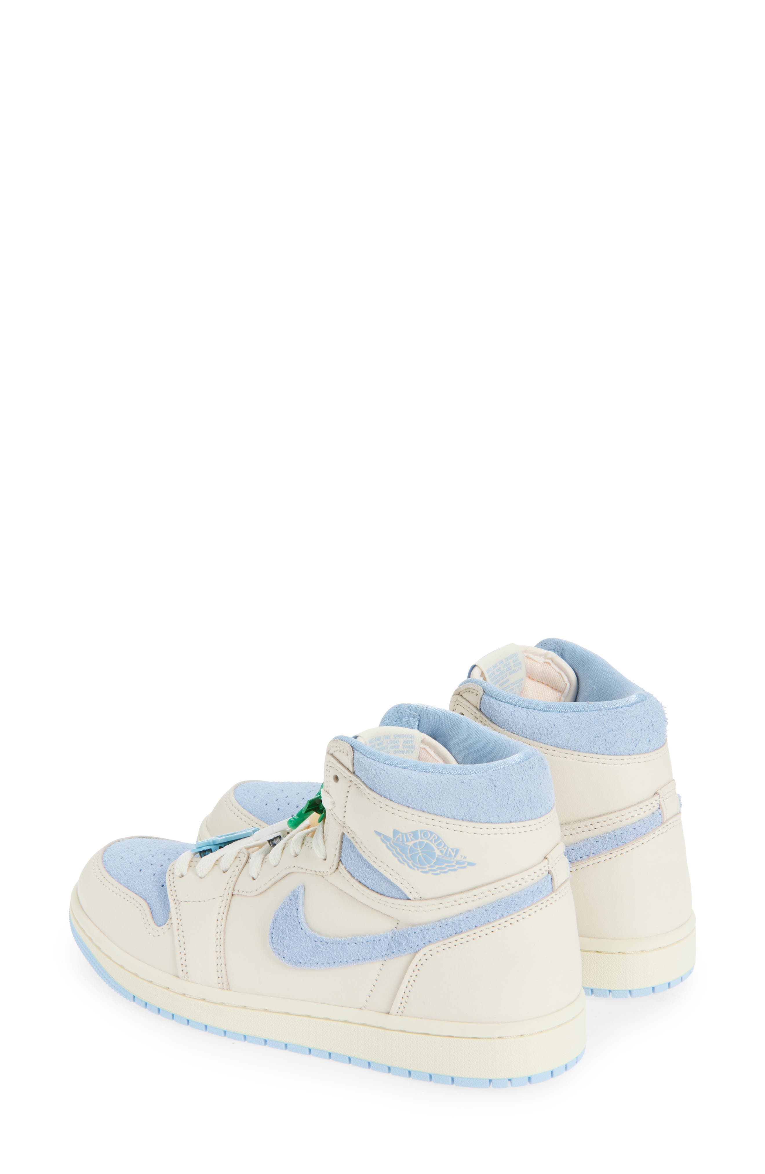 Air Jordan 1 Retro High Basketball Sneaker