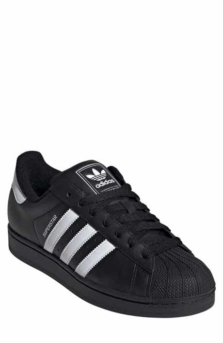 Gender Inclusive Superstar II Sneaker