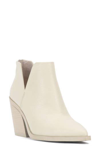 Vince Camuto Gidgeta Block Bootie In Creamy White