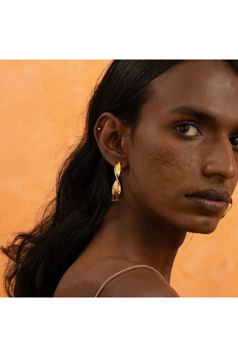 KALI HOOPS, Alternate, color, Gold Plated