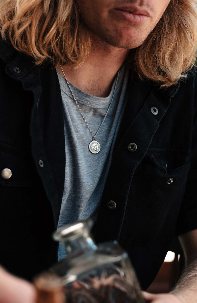 Vincero Veni Vidi Vici Pendant Necklace, Alternate, color, Silver