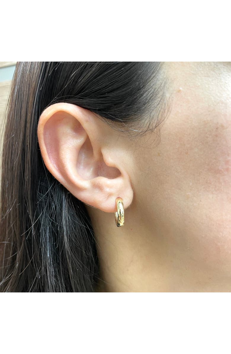 The Lovery Fine Jewelry Gold Huggie Hoop Earrings, Alternate, color, Yellow Gold